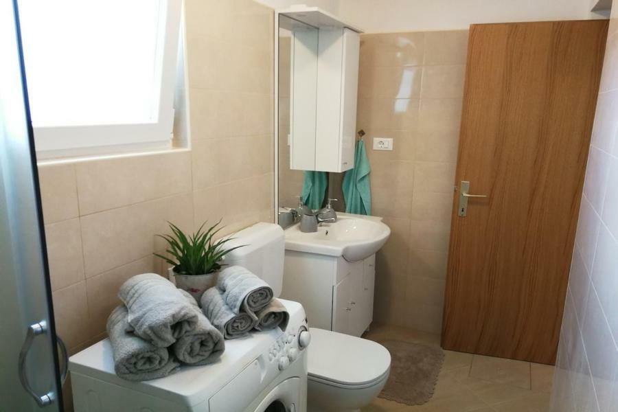 Apartment Norina Grožnjan Екстериор снимка